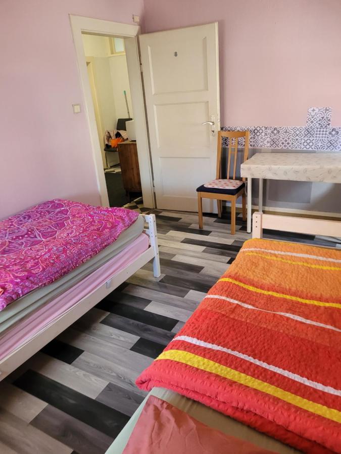 Mehrere Privatzimmer Lang Und Kurzfristig Zu Mieten Saarbrücken Kültér fotó