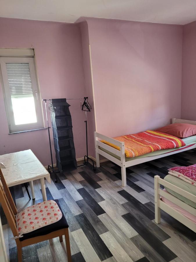 Mehrere Privatzimmer Lang Und Kurzfristig Zu Mieten Saarbrücken Kültér fotó