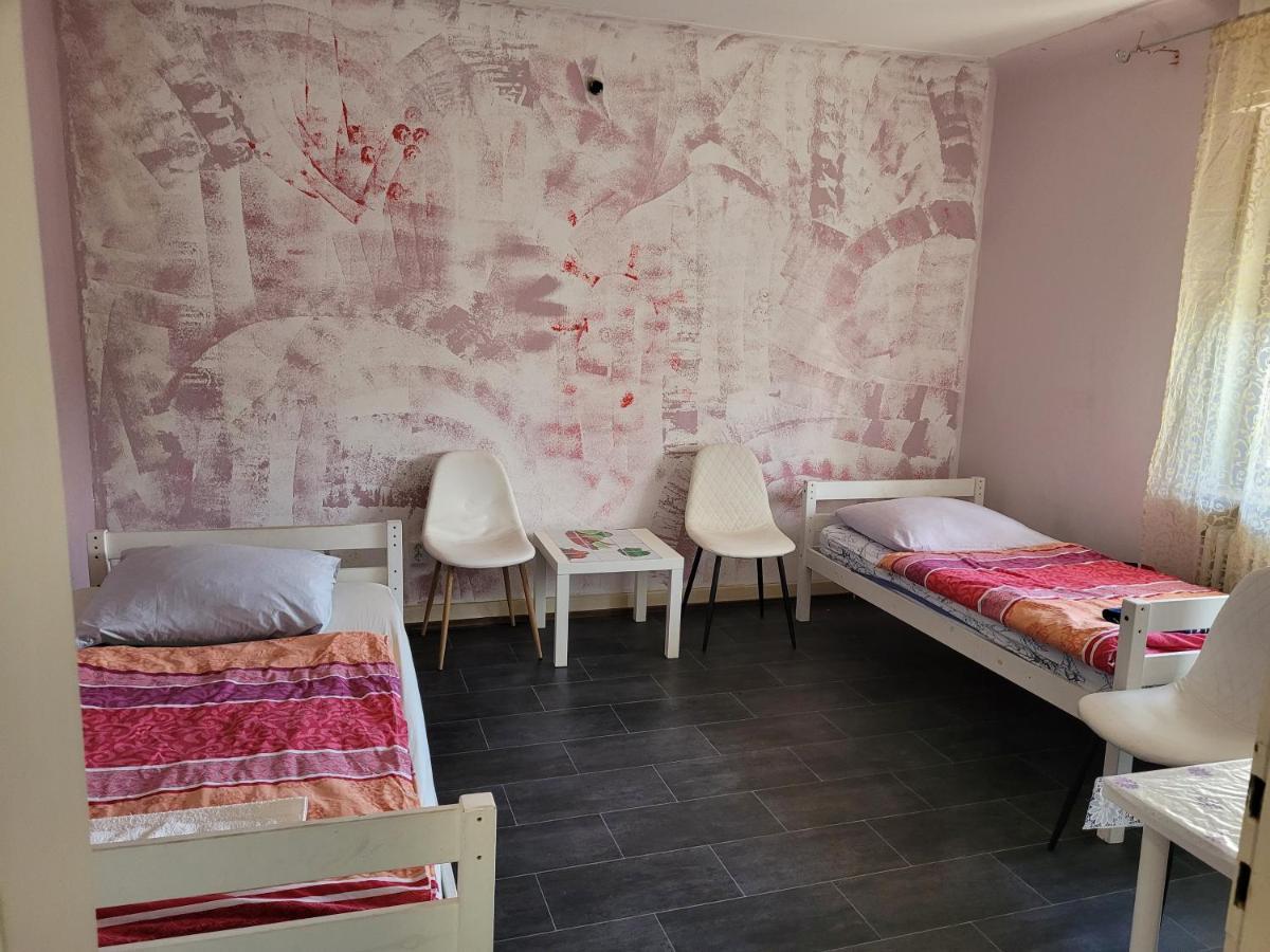 Mehrere Privatzimmer Lang Und Kurzfristig Zu Mieten Saarbrücken Kültér fotó